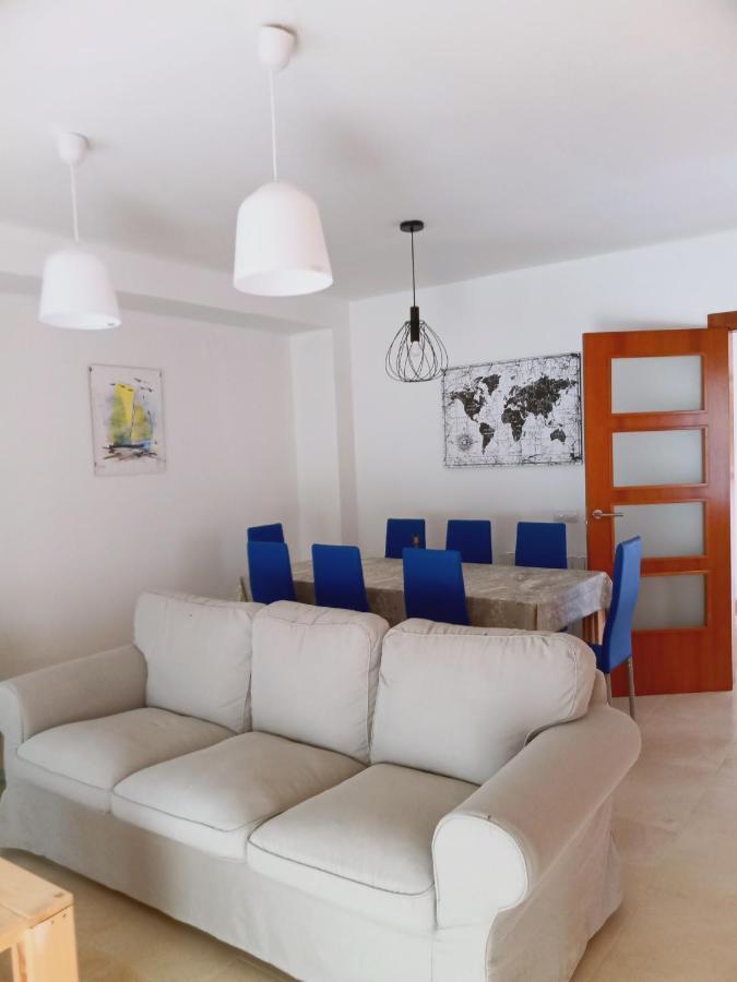 Chalet Amplio Con Jardin Y Zona Barbacoa. ريوس المظهر الخارجي الصورة